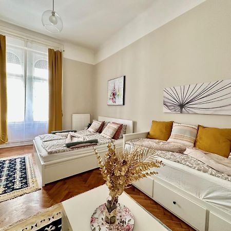 Weinerhouse Design Apartment Budapest Exteriör bild
