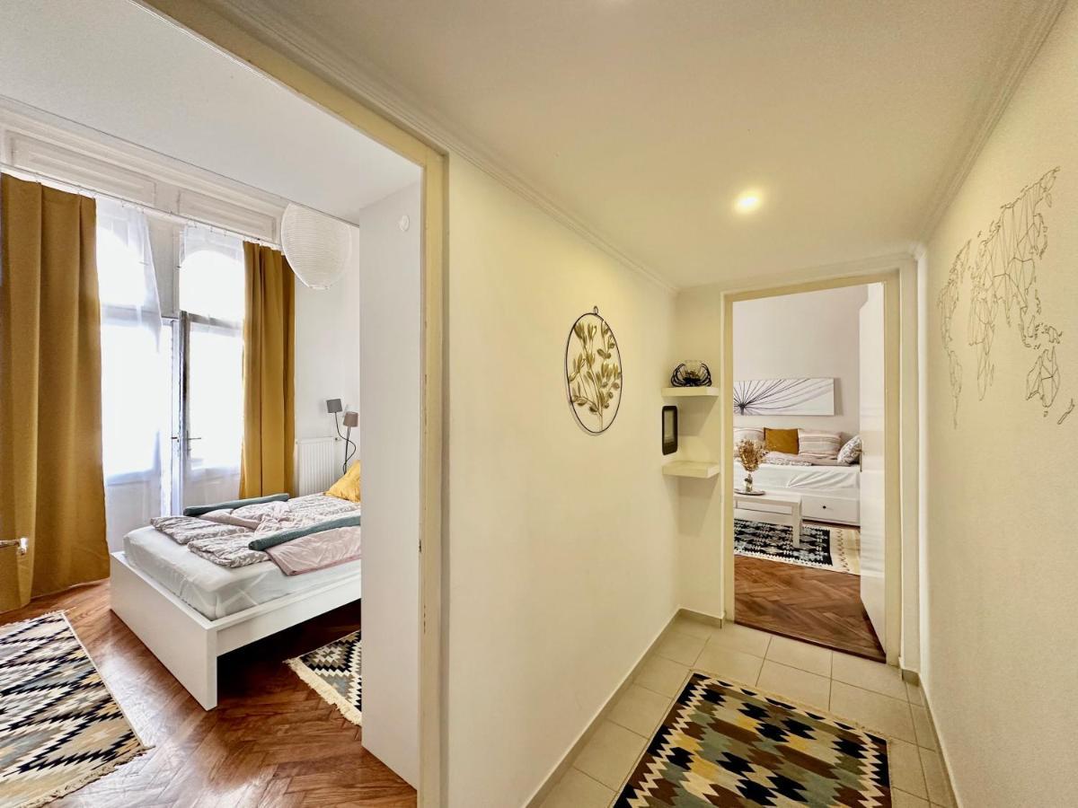 Weinerhouse Design Apartment Budapest Exteriör bild